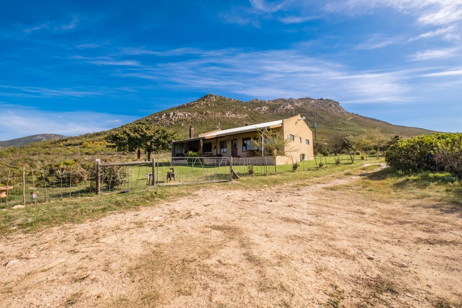 15 Bedroom Property for Sale in Stanford Western Cape